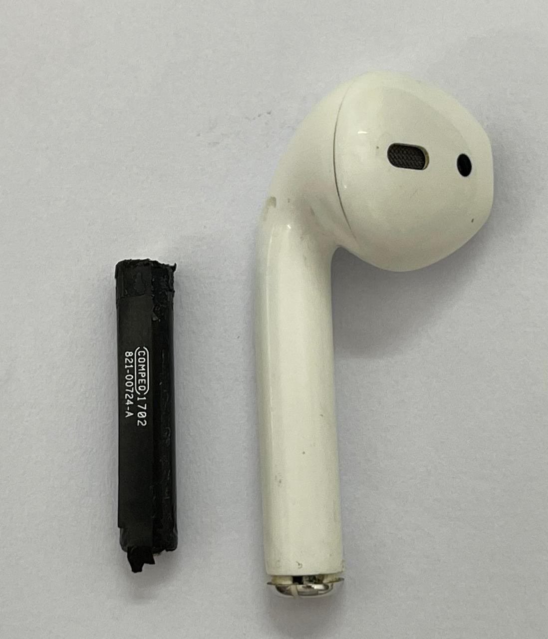 Thay pin 1 bên tai nghe AirPods 1 / AirPods 2 (Tạm thời hết hàng)