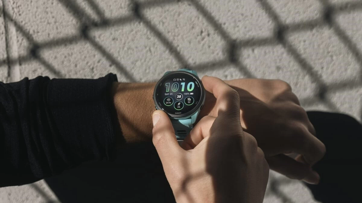 Garmin Forerunner 265 Đồng hồ thông minh Garmin Forerunner 265