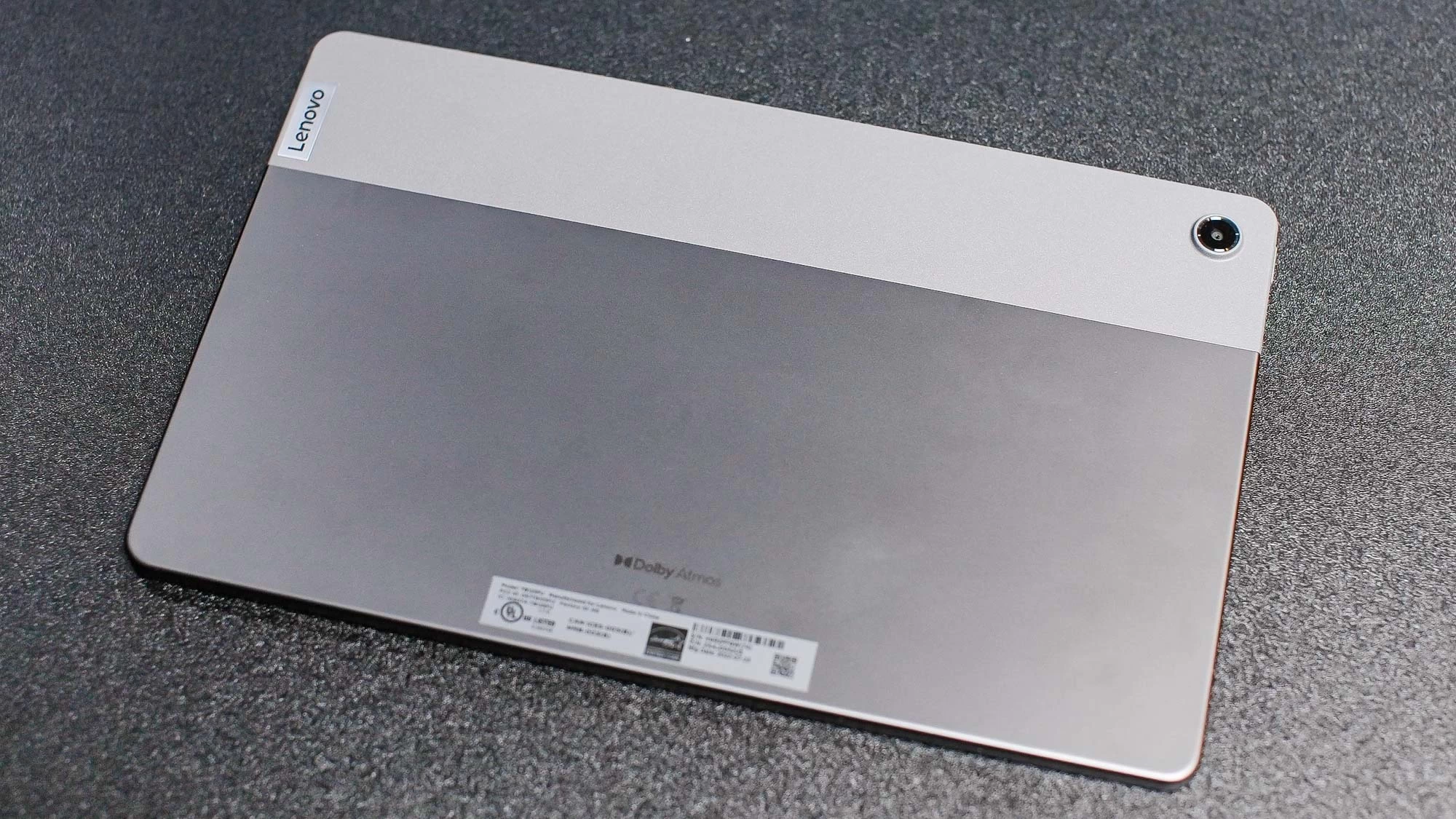 Hiệu năng phần cứng ấn tượng. Hiệu năng phần cứng ấn tượng.