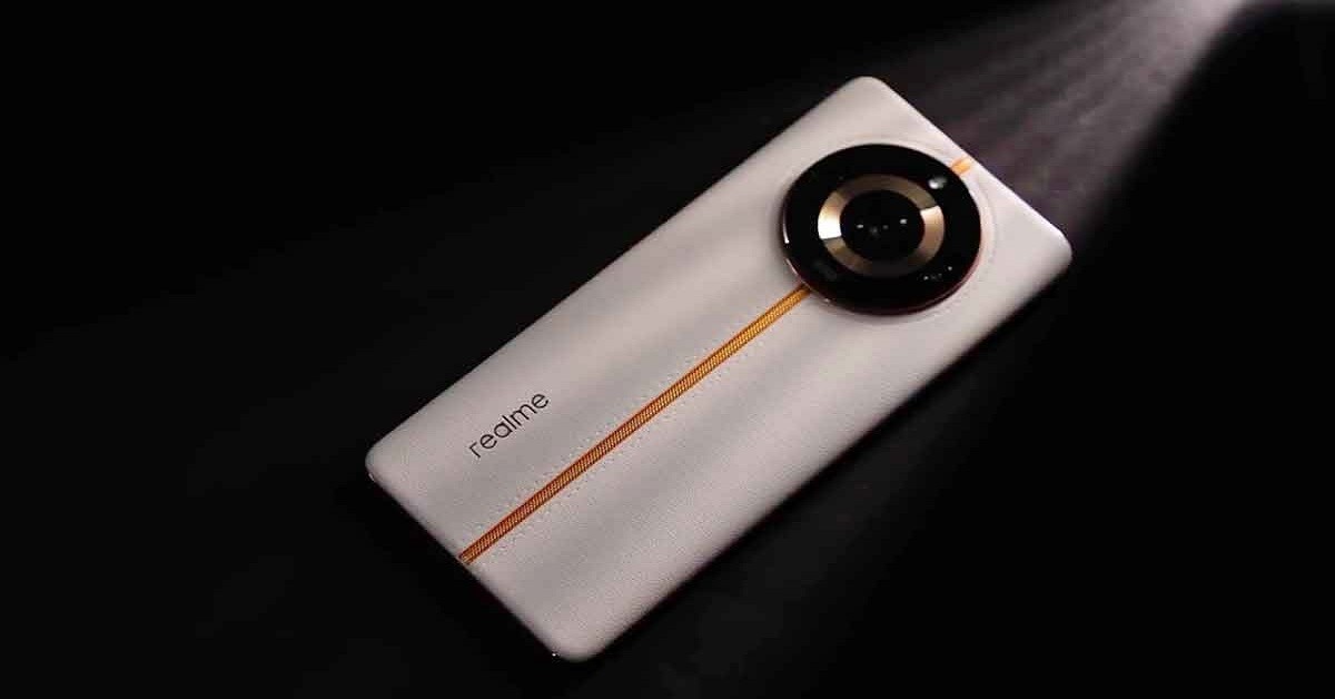 Dung lượng lưu trữ lớn - Realme 11 Pro