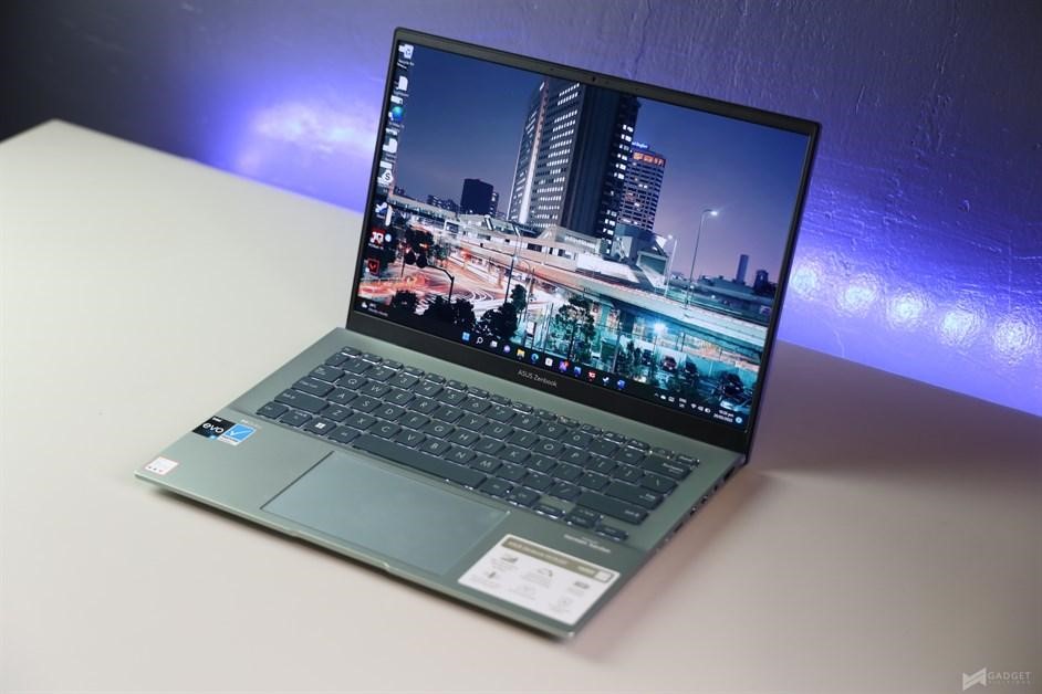 ASUS ZenBook 14 - Cổng kết nối đa dạng