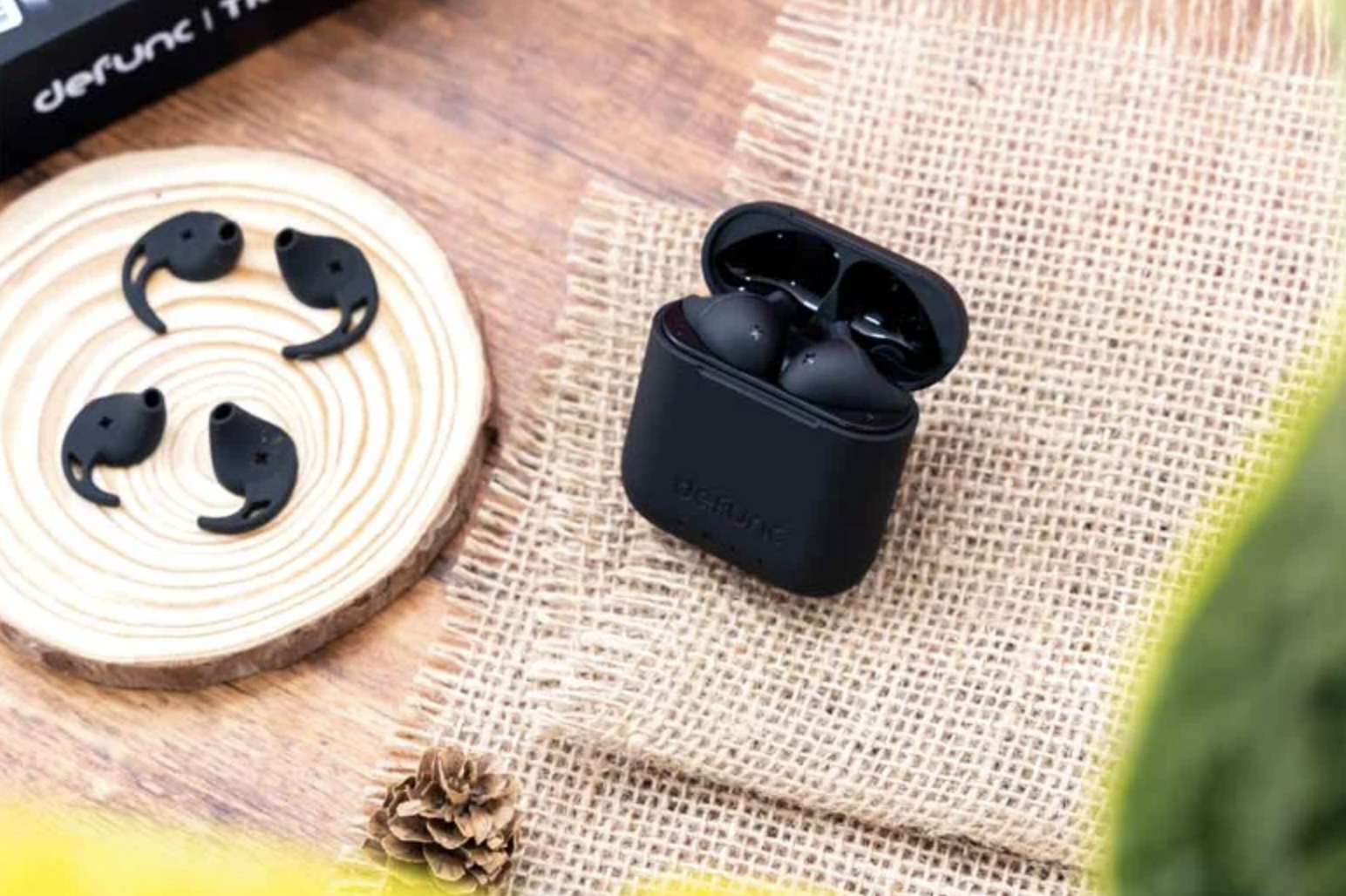 True Wireless Defunc TRUE GO SLIM có thiết kế đột phá