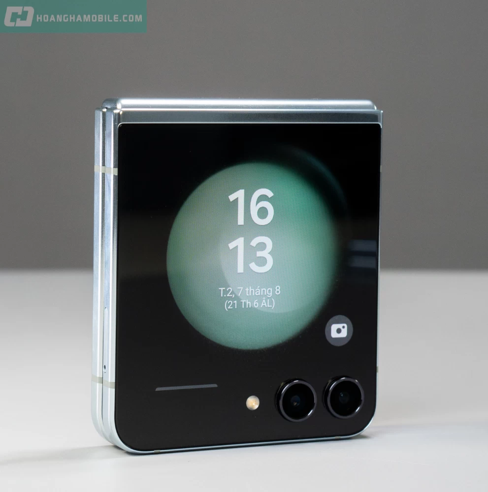 Giá của Samsung Galaxy Z Flip5