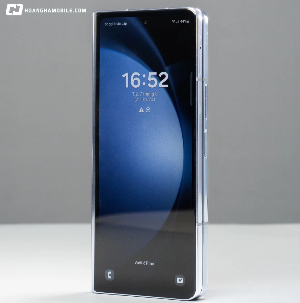 Cấu hình Galaxy Z Fold5 hiện đại nhưng không hề hại điện