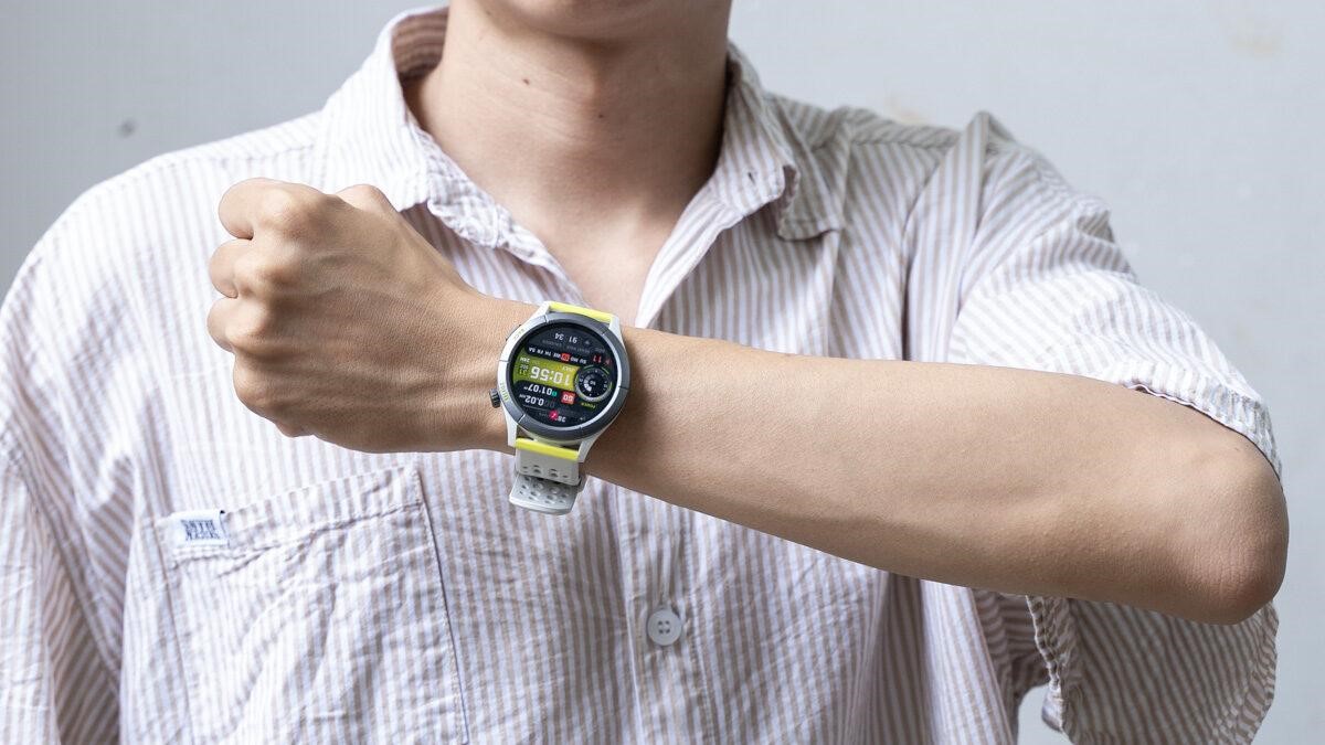 Amazfit Cheetah Round sở hữu thiết kế hiện đại, đậm chất thể thao