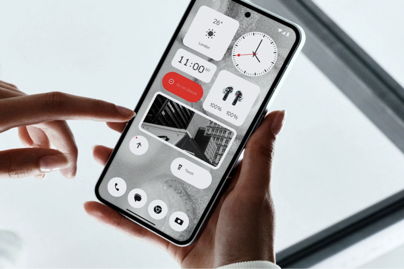 Màn hình OLED Nothing Phone 2 có 1 tỷ màu