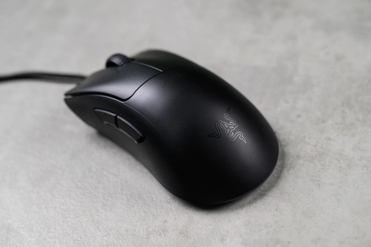Chuột Gaming có dây Razer DeathAdder V3 được trang bị cảm biến quang học chính xác nhất thế giới