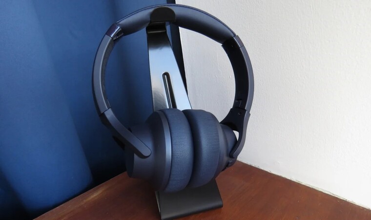 Tai nghe Bluetooth Anker soundcore Q20i 