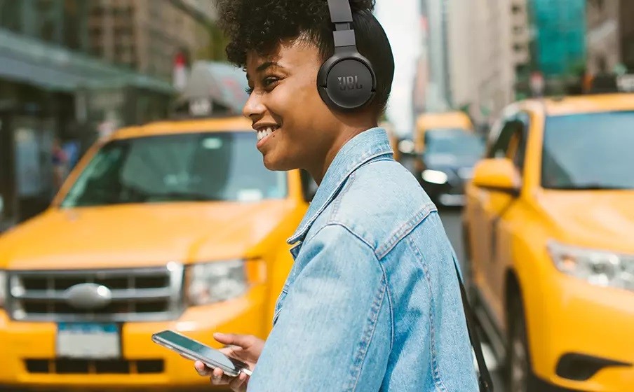 JBL TUNE 670NC công nghệ chống ồn chủ động
