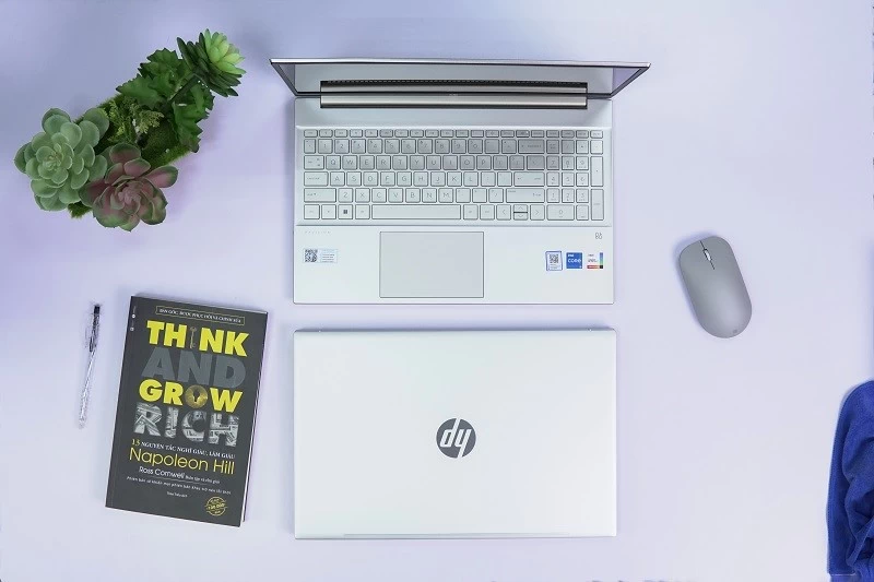 HP Pavilion 15-eg2083TU (7C0W9PA) HP Pavilion 15-eg2083TU (7C0W9PA) thiét kế kết nối ngoại vi đa dạng