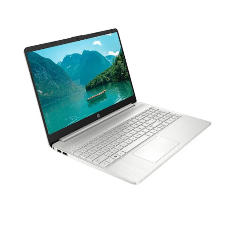 Bàn phím full-size hành trình đi phím sâu và khoảng cách các phím hợp lý.