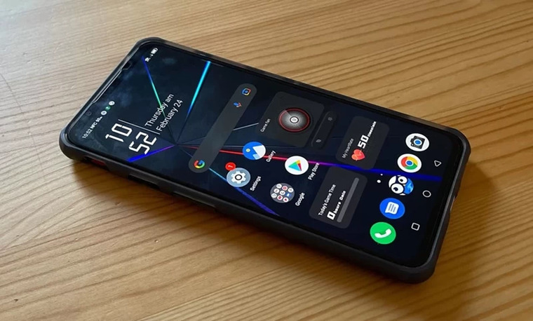 NUBIA REDMAGIC 7 PUSAR có thiết kế hầm hố đặc trưng của dòng gaming phone