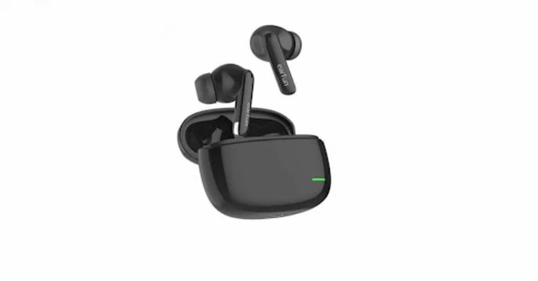 Tai nghe không dây EarFun Air Mini 2 Thiết kế vỏ sò cùng đèn LED báo pin, gọn nhẹ mỗi bên tai 3,8g.