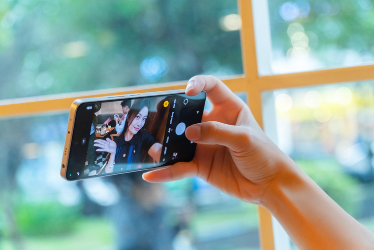 Cụm camera hứa hẹn với 108MP, 8MP góc rộng, cận cảnh 2MP cùng camera selfie 16MP.