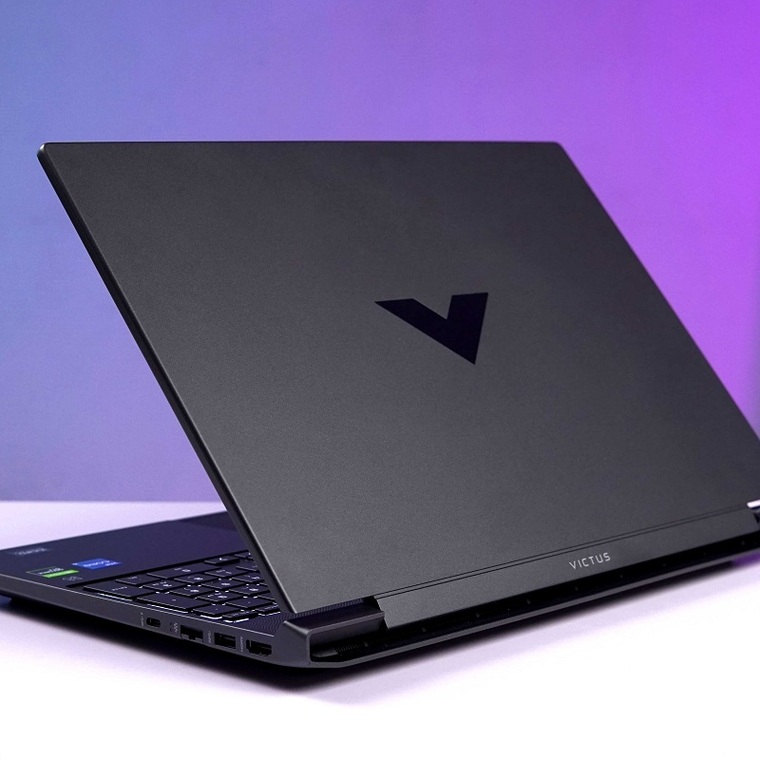 Laptop Gaming HP Victus 15-fa1087TX (8C5M4PA).