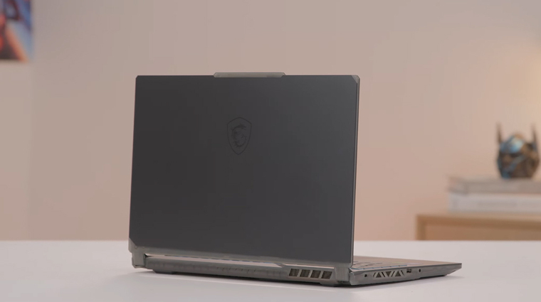 Laptop Gaming MSI Cyborg 15 A12UCX-618VN (i5-12450H/16GB/512GB/RTX 2050/15.6inch FHD 144Hz/Windows 11) 
