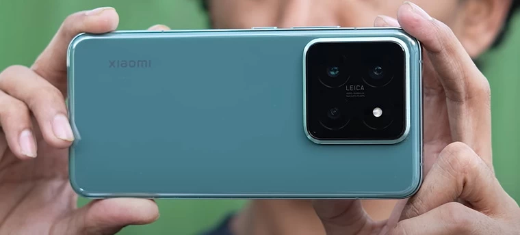 Xiaomi 14 với thiết kế thon gọn và đường cong mềm mại Xiaomi 14 với thiết kế thon gọn và đường cong mềm mại