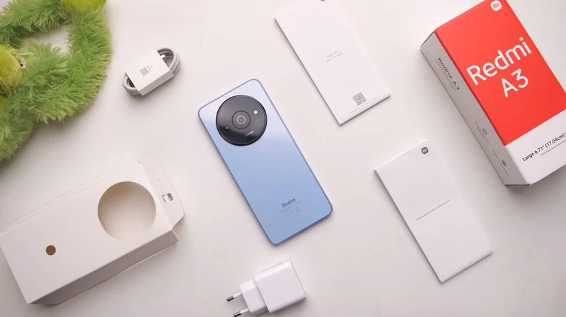 Redmi A3 Phụ kiện theo hộp của Redmi A3.