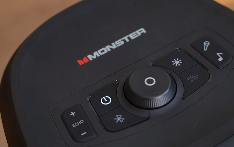Loa Monster Musicbox 40W đạt chuẩn IPX5 chống nước hoàn hảo