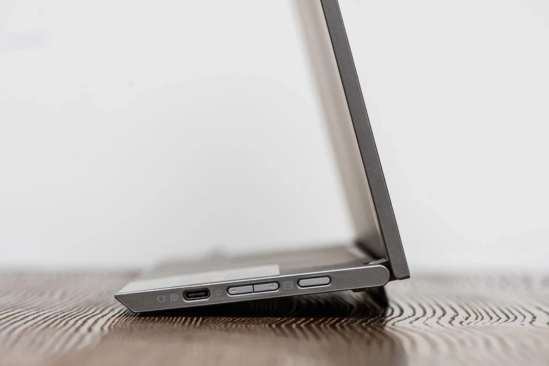 Màn hình di động Lenovo L15 Tần số quét 60Hz, thời gian phản hồi nhanh chóng