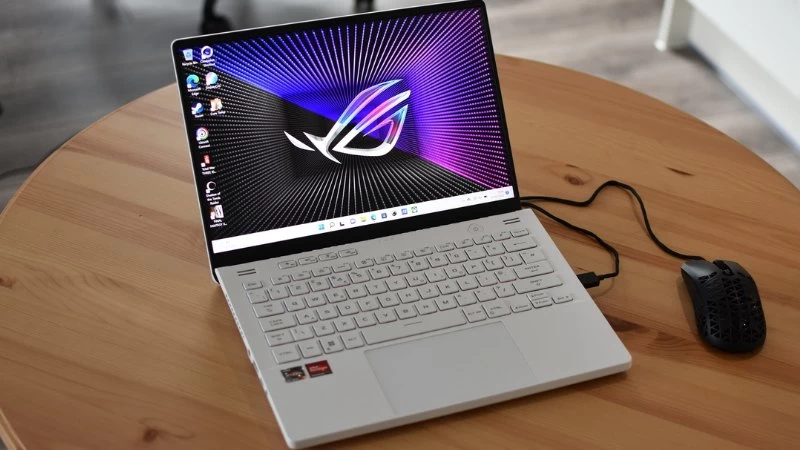 Laptop Gaming cho người hay di chuyển Laptop Gaming cho người hay di chuyển
