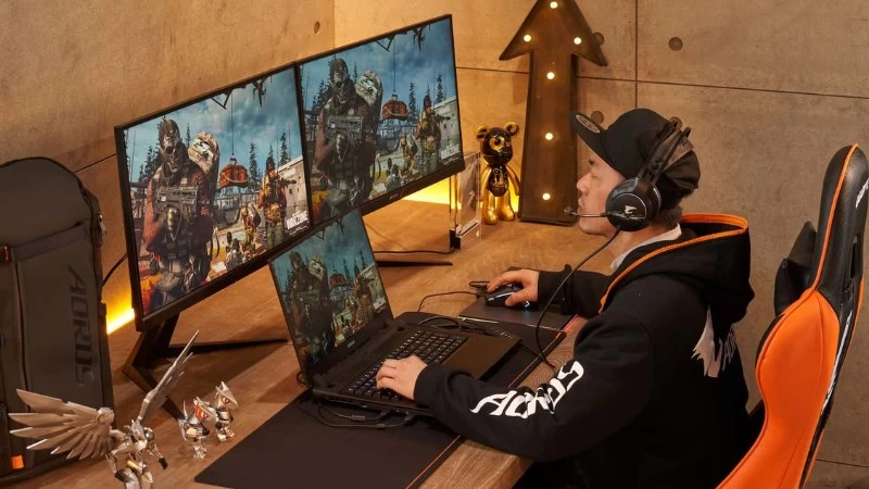 Đối tượng sử dụng Laptop Gaming là các game thủ Đối tượng sử dụng Laptop Gaming là các game thủ