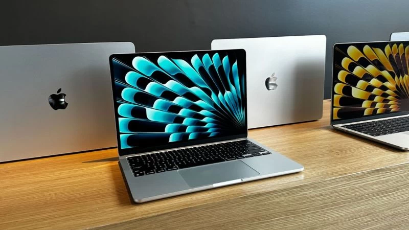 MacBook là một trong những sản phẩm chính của Apple với hai dòng MacBook Air và MacBook Pro MacBook là một trong những sản phẩm chính của Apple với hai dòng MacBook Air và MacBook Pro