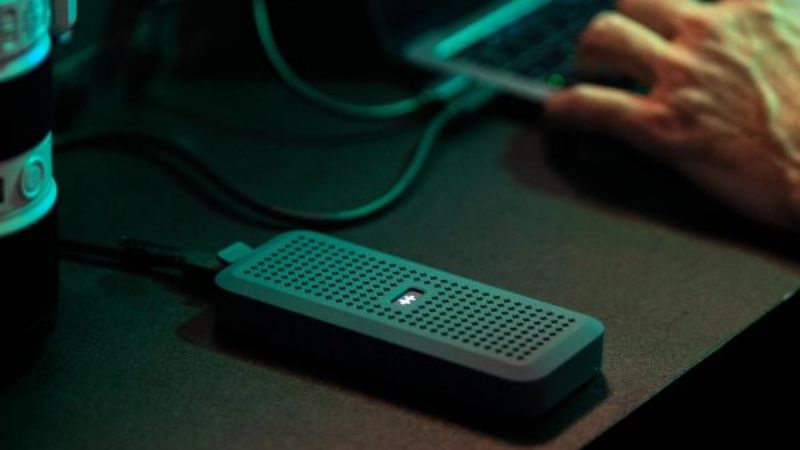 Cục chia cổng Hyperdrive Next USB 4 Nvme SSD Enclosure HD5001GL mang đến tốc độ truyền nhanh chóng.