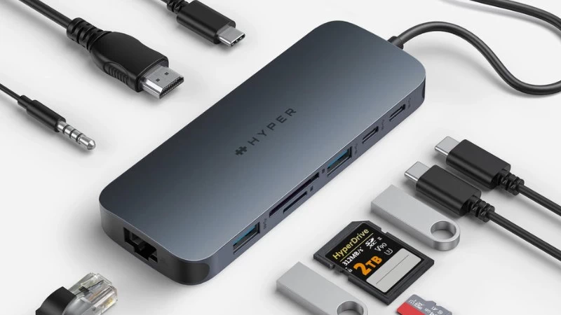 Đầy đủ tiện ích với 10 cổng kết nối. Đầy đủ tiện ích với 10 cổng kết nối.