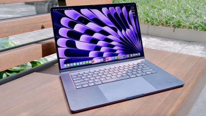 Sản phẩm mới của Apple chip M3 năm 2024. Sản phẩm mới của Apple chip M3 năm 2024.