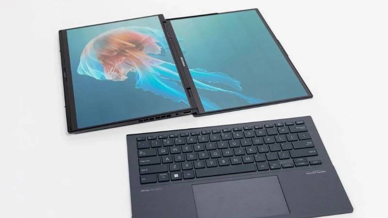 Bàn phím và touchpad linh hoạt. Bàn phím và touchpad linh hoạt.