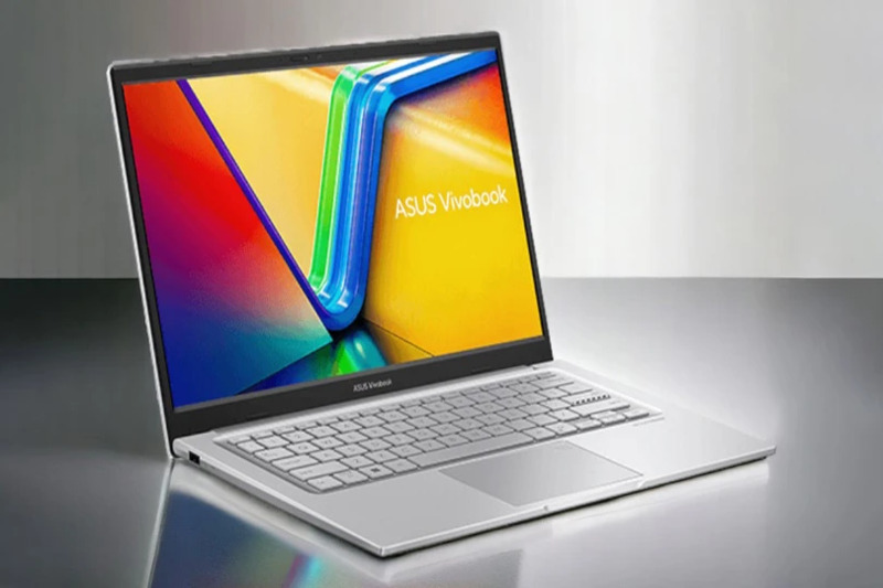 Laptop ASUS Vivobook 14 X1404ZA-NK389W.