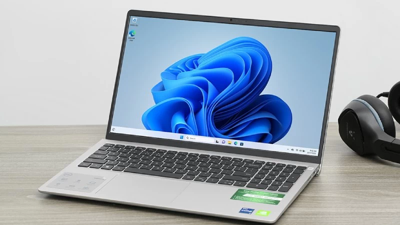 Laptop Dell Inspiron 3530 N5I5007W1. Laptop Dell Inspiron 3530 N5I5007W1.
