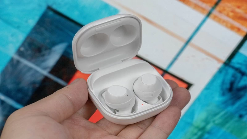 Tai nghe Samsung Galaxy Buds FE Tai nghe Samsung Galaxy Buds FE