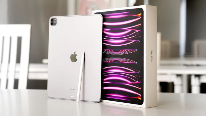 iPad Pro - Trợ thủ mạnh mẽ cho công việc sáng tạo iPad Pro - Trợ thủ mạnh mẽ cho công việc sáng tạo