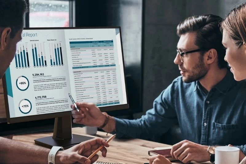 Màn hình kích thước 21.5 inch. Màn hình kích thước 21.5 inch.