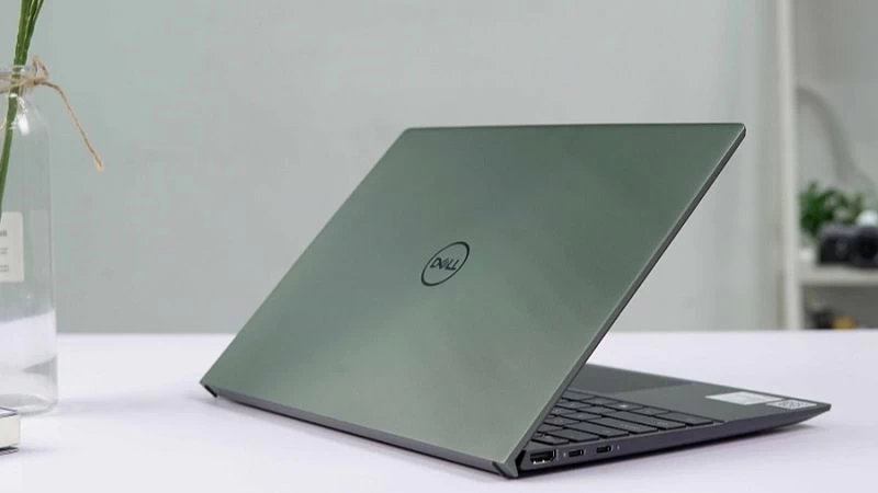 Dell Vostro có thiết kế đơn giản và đẳng cấp Dell Vostro có thiết kế đơn giản và đẳng cấp