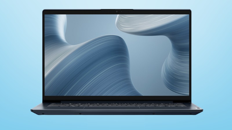 Trải nghiệm tốt trên màn hình đạt chuẩn của laptop Lenovo.