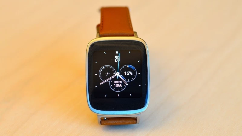 Bên cạnh laptop ASUS và điện thoại, ASUS còn phát triển và cung cấp những chiếc đồng hồ thông minh Bên cạnh laptop ASUS và điện thoại, ASUS còn phát triển và cung cấp những chiếc đồng hồ thông minh