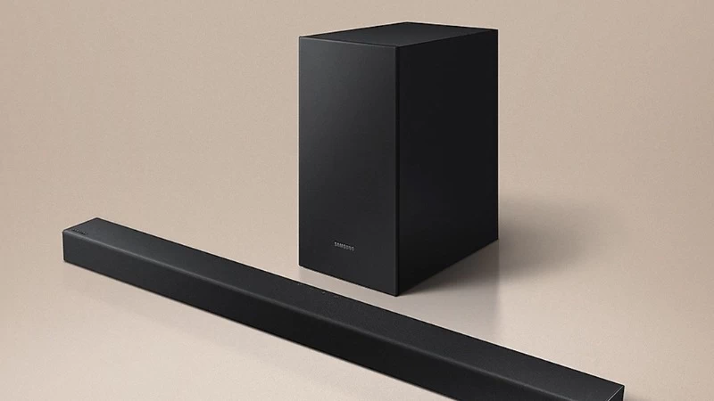 Samsung là một tập đoàn đa quốc gia có trụ sở tại Hàn Quốc, nổi tiếng với các sản phẩm điện tử tiêu dùng, trong đó có loa Samsung là một tập đoàn đa quốc gia có trụ sở tại Hàn Quốc, nổi tiếng với các sản phẩm điện tử tiêu dùng, trong đó có loa