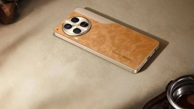 Mẫu smartphone đến từ nhà Tecno.