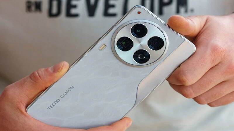 TECNO CAMON 30-5 Hiệu năng mạnh mẽ, đa nhiệm trôi chảy.