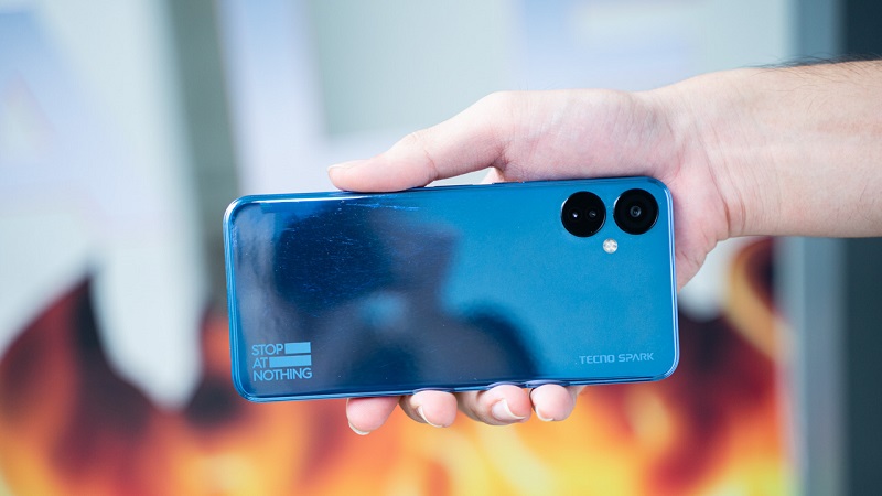 Hướng dẫn cách chọn mua điện thoại TECNO