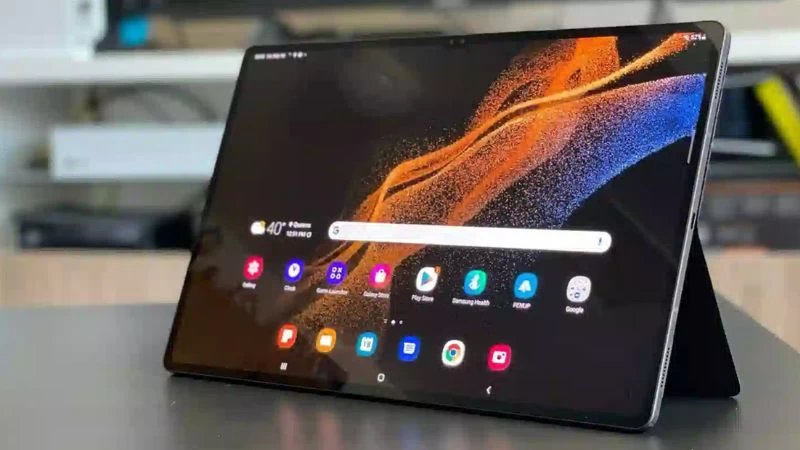 Bên cạnh màn hình thì máy tính bảng Samsung cũng được rất nhiều người dùng yêu thích Bên cạnh màn hình thì máy tính bảng Samsung cũng được rất nhiều người dùng yêu thích