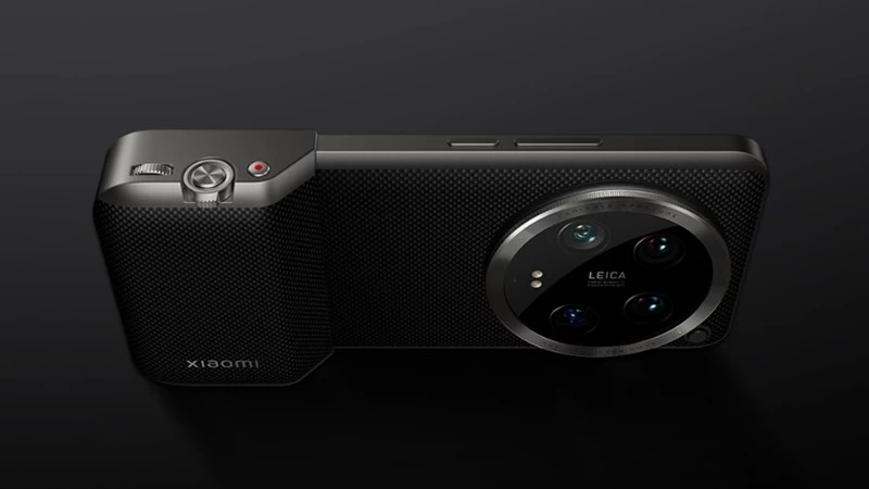 Tùy chỉnh về khẩu độ, màn trập, ISO và các chức năng khác. Tùy chỉnh về khẩu độ, màn trập, ISO và các chức năng khác.