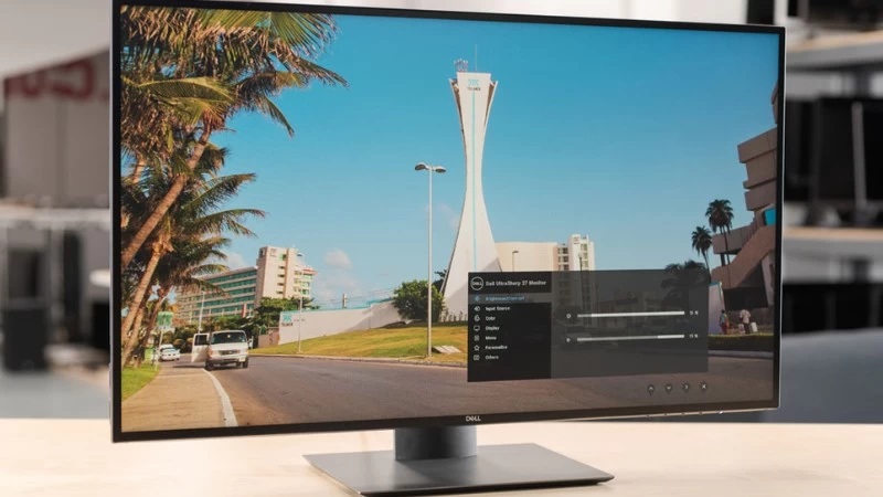 Góc nhìn rộng của màn hình đồ họa cũng là một lợi thế không thể bỏ qua Góc nhìn rộng của màn hình đồ họa cũng là một lợi thế không thể bỏ qua