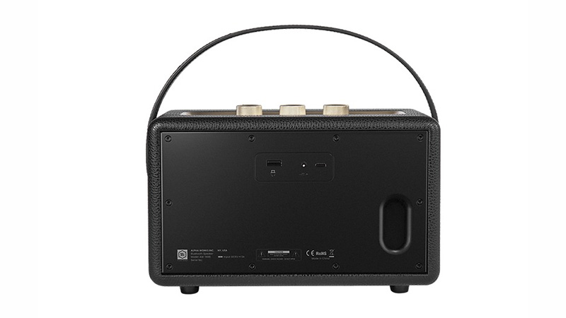 Pin dung lượng 5000mAh.