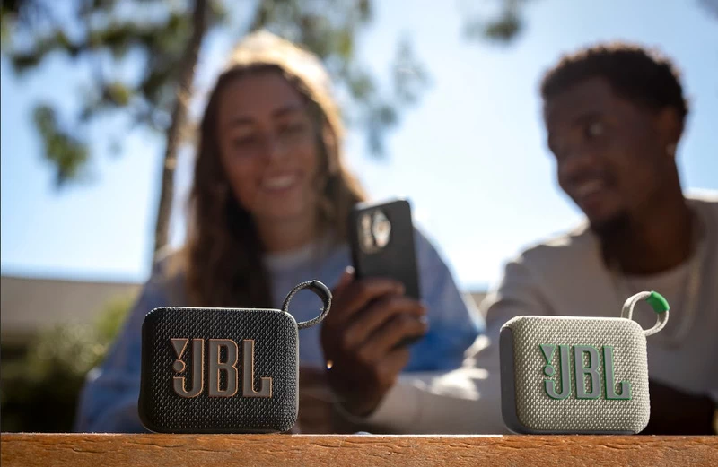 Công nghệ kết nối & thời lượng pin. Công nghệ kết nối & thời lượng pin.