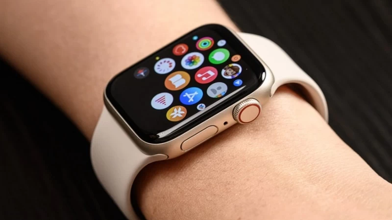 Apple Watch SE thế hệ thứ 2 (2022) sở hữu kích thước màn hình rất lý tưởng Apple Watch SE thế hệ thứ 2 (2022) sở hữu kích thước màn hình rất lý tưởng