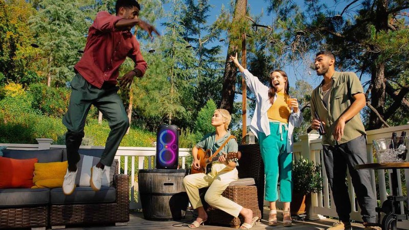 JBL Partybox 110.